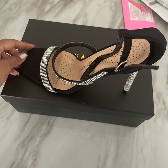 Azelia Wang shoes - Picture 2 of 4